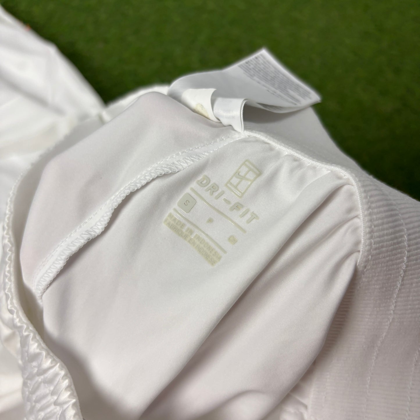 00s Nike Challenge Court Joggers White Small