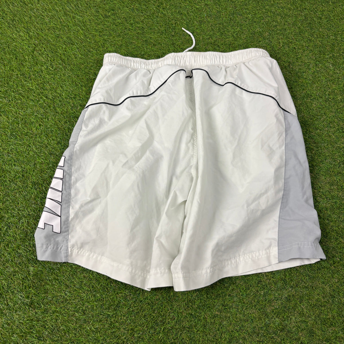 00s Nike Shorts White Large