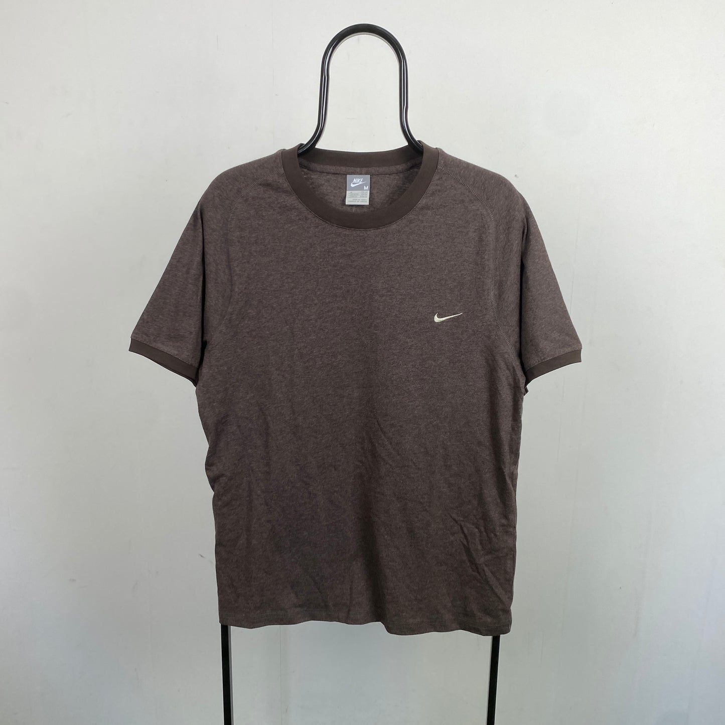 00s Nike T-Shirt Brown Medium