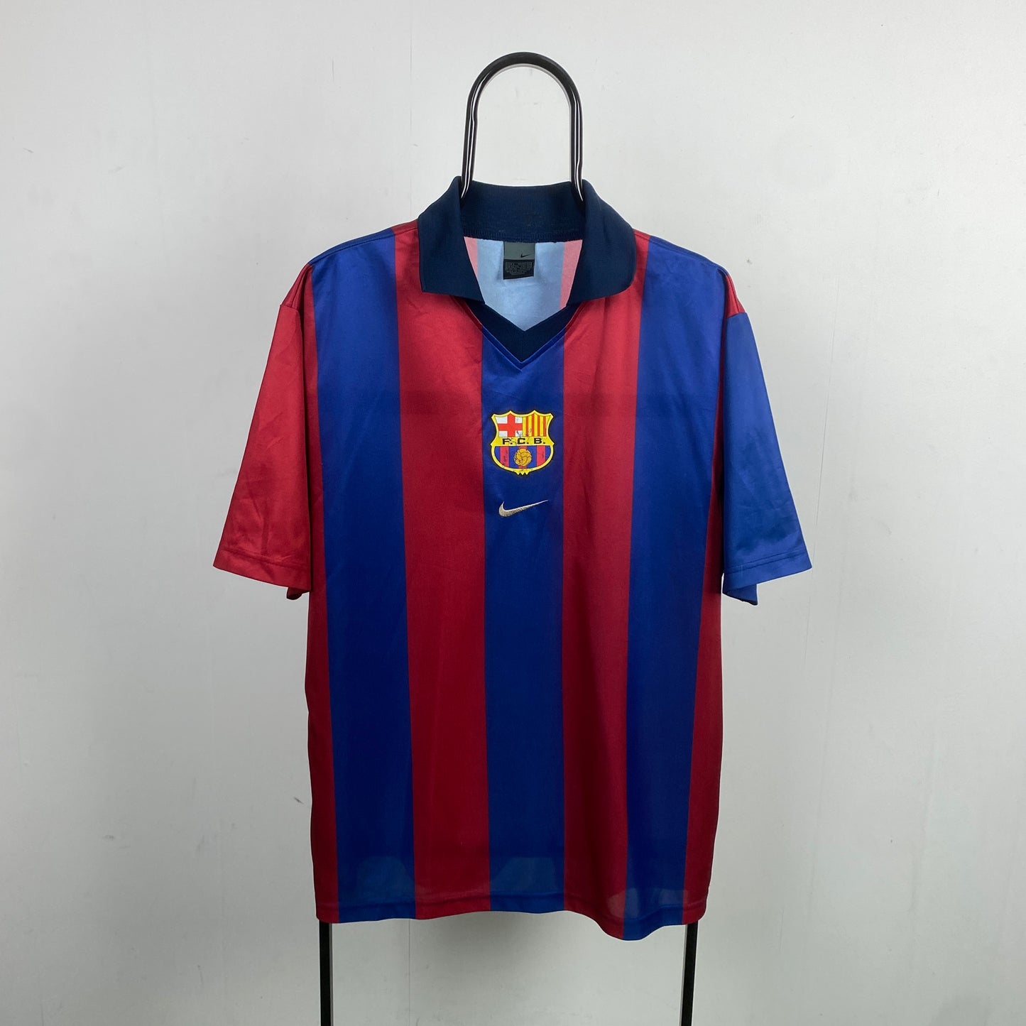 90s Nike Barcelona Football Shirt T-Shirt Red Large