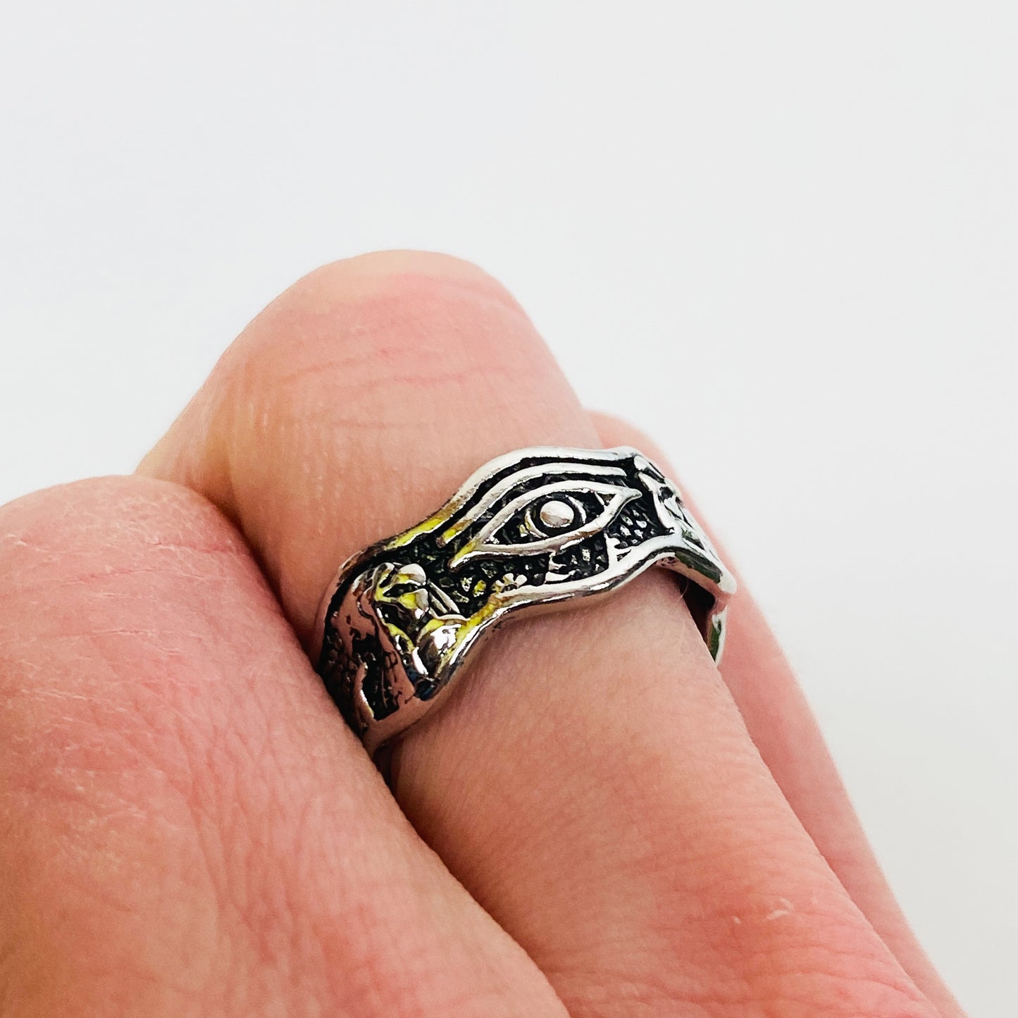 Eye Observer Ring