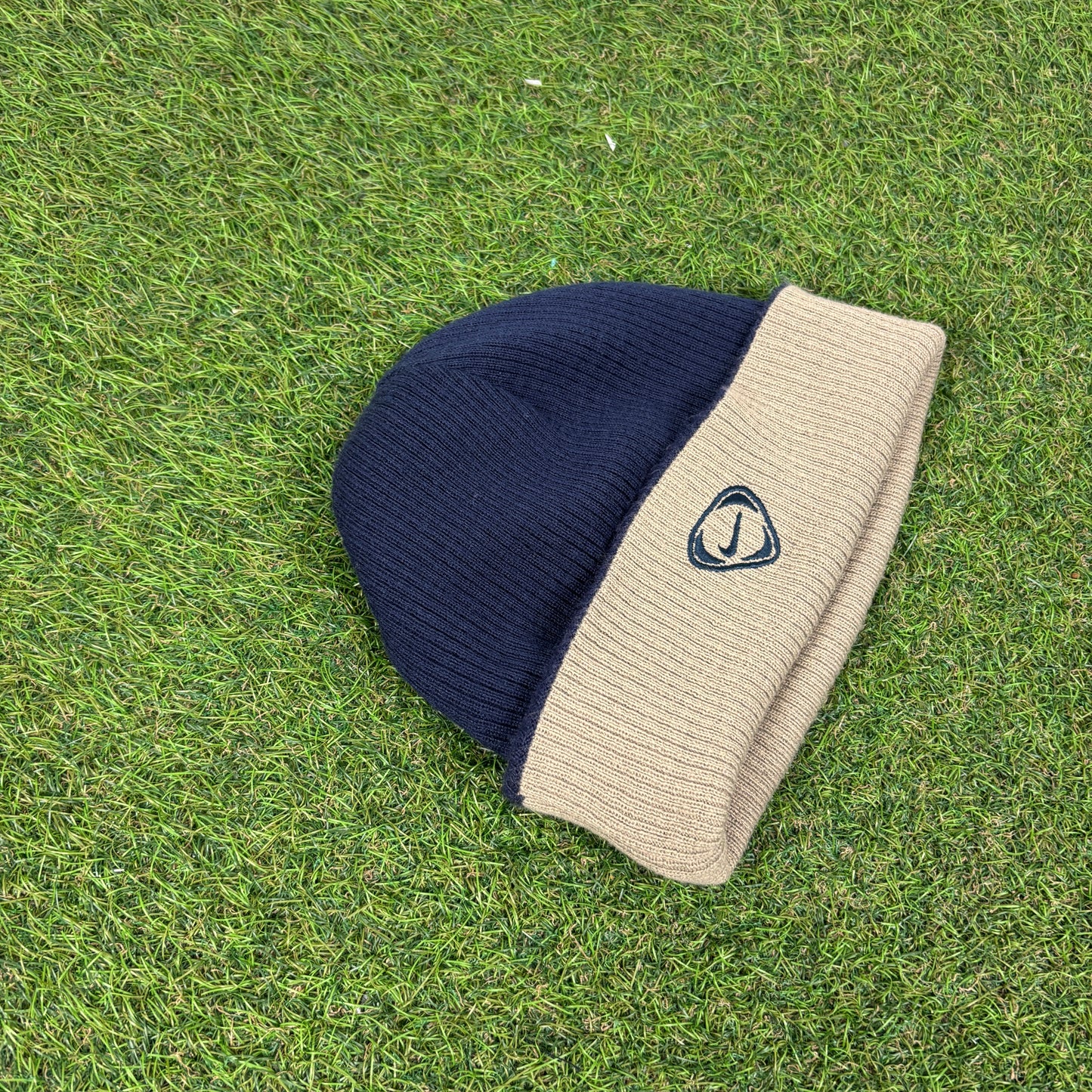 00s Nike Barcelona Reversible Beanie Hat Brown