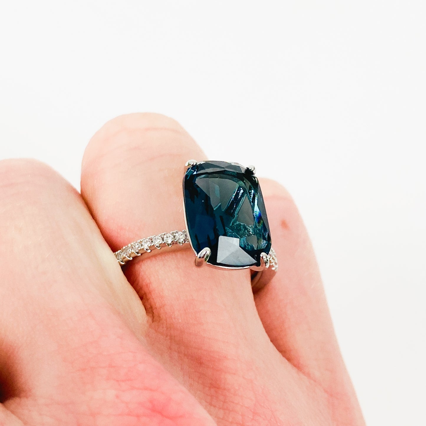 Vintage Signet Block Ring Silver