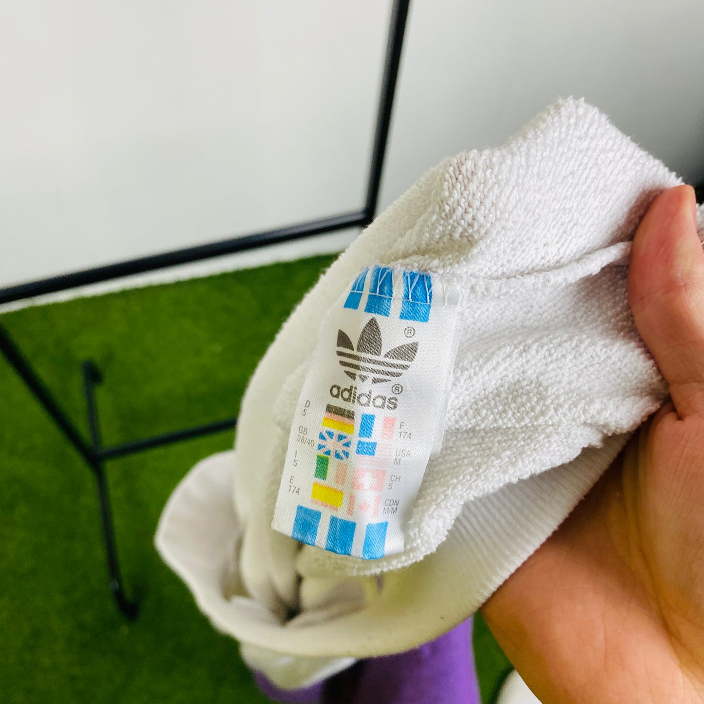 90s Adidas Sweatshirt White Medium