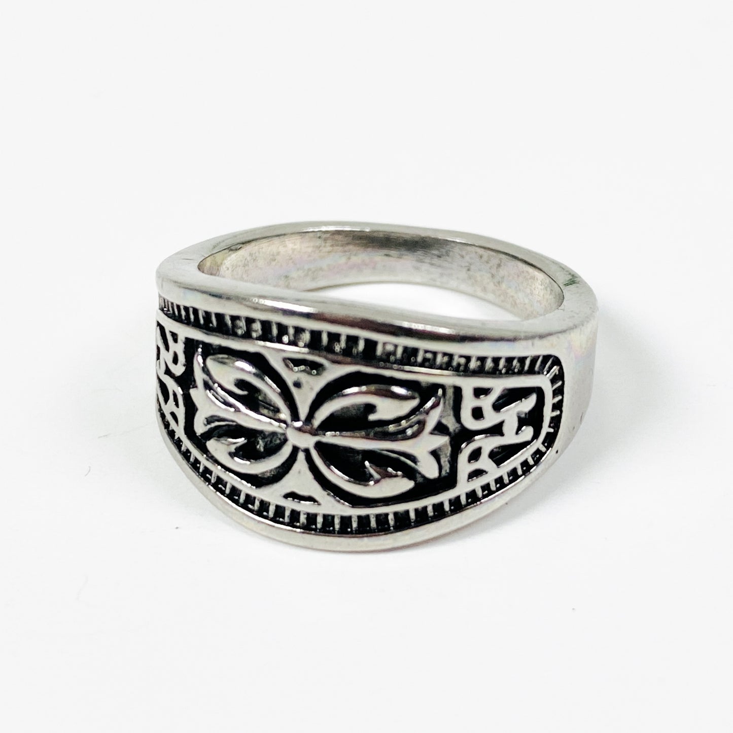Vintage Antique Fleur De Lis Ring