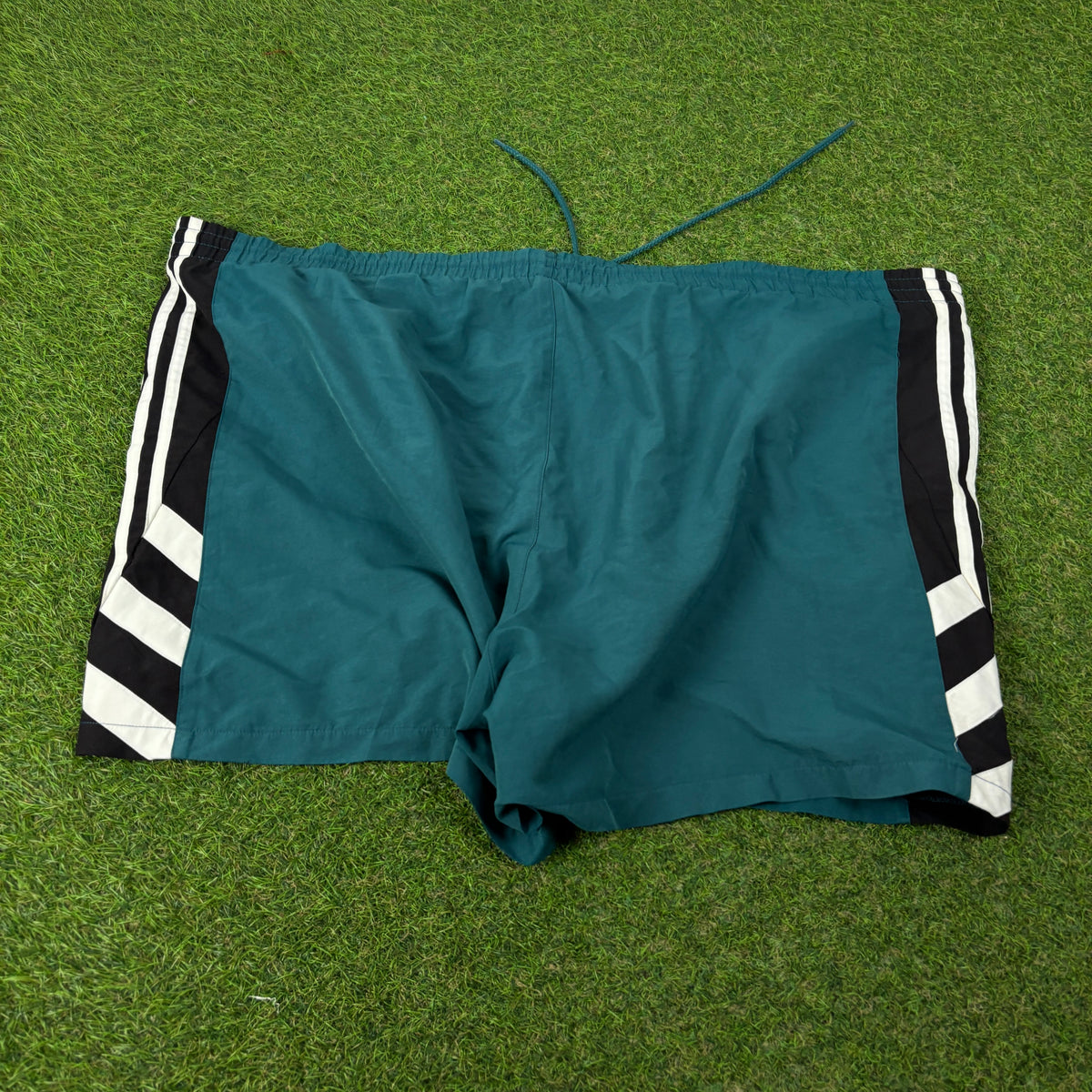 90s Adidas Shorts Green XL