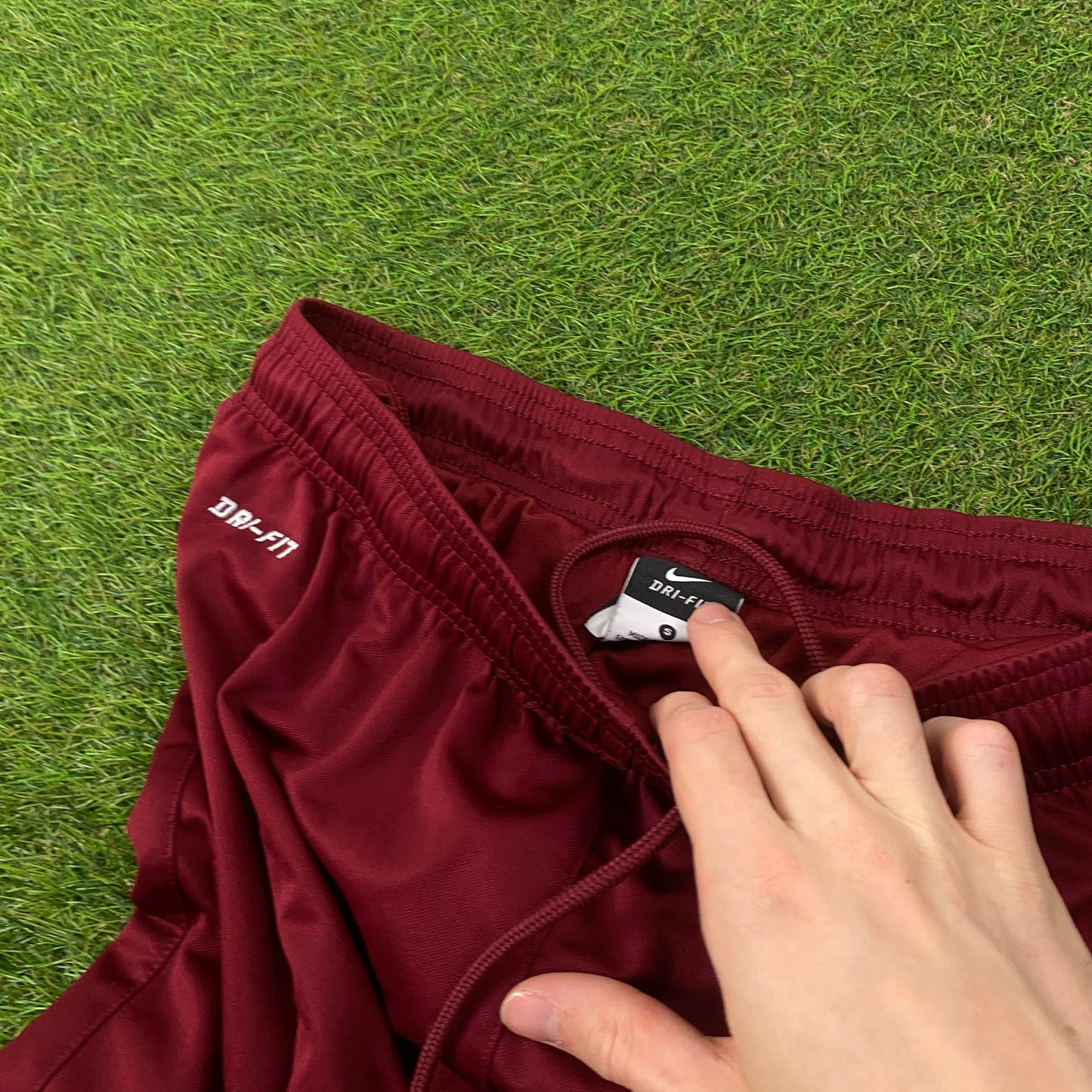 00s Nike Football Shorts Red Small