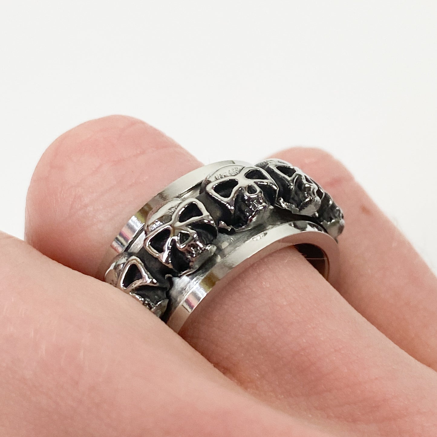 Retro Vintage Skull Spin Ring Silver
