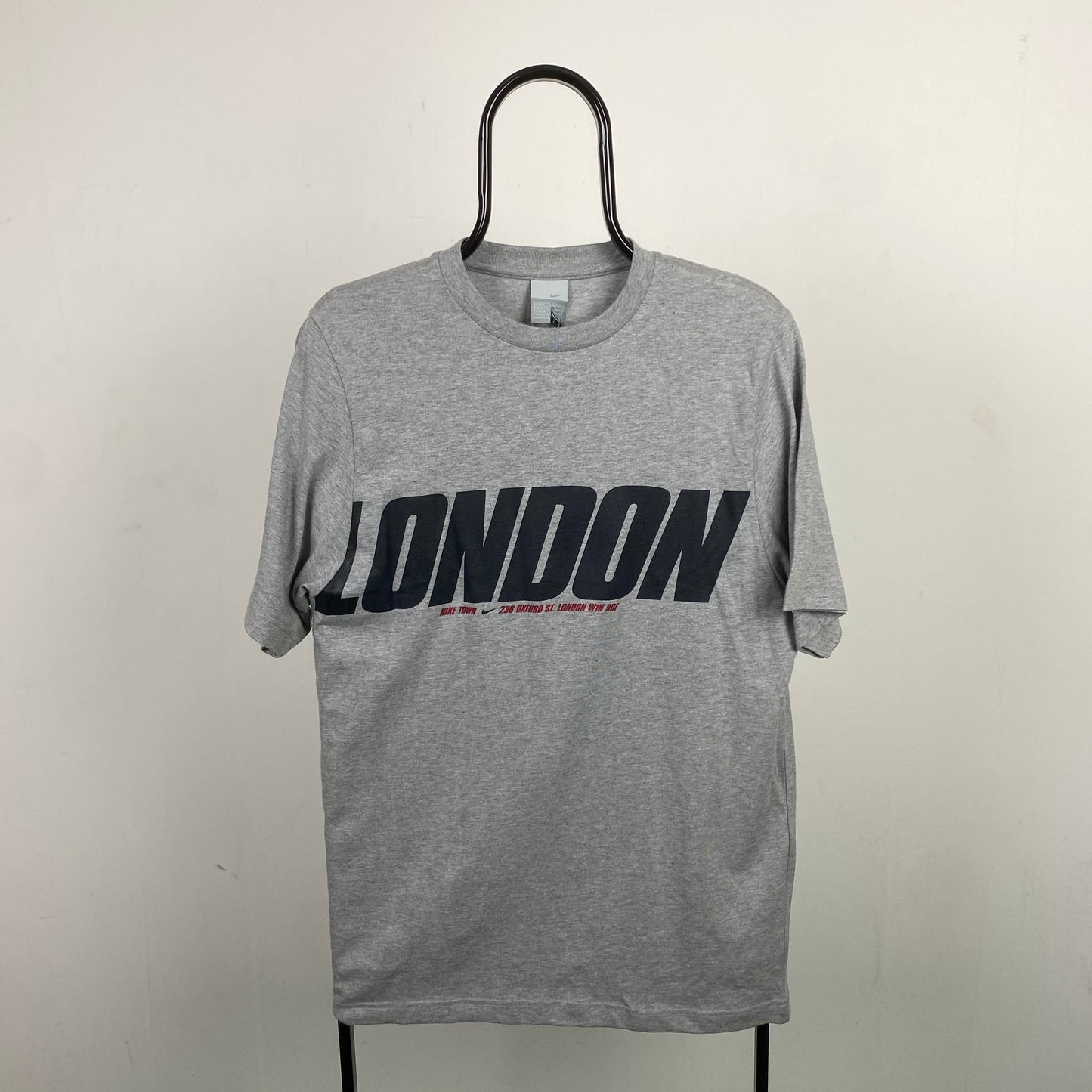 00s Niketown London T-Shirt Grey Small