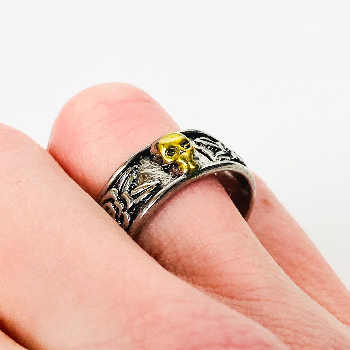 Retro Adjustable Skull Band Ring Silver
