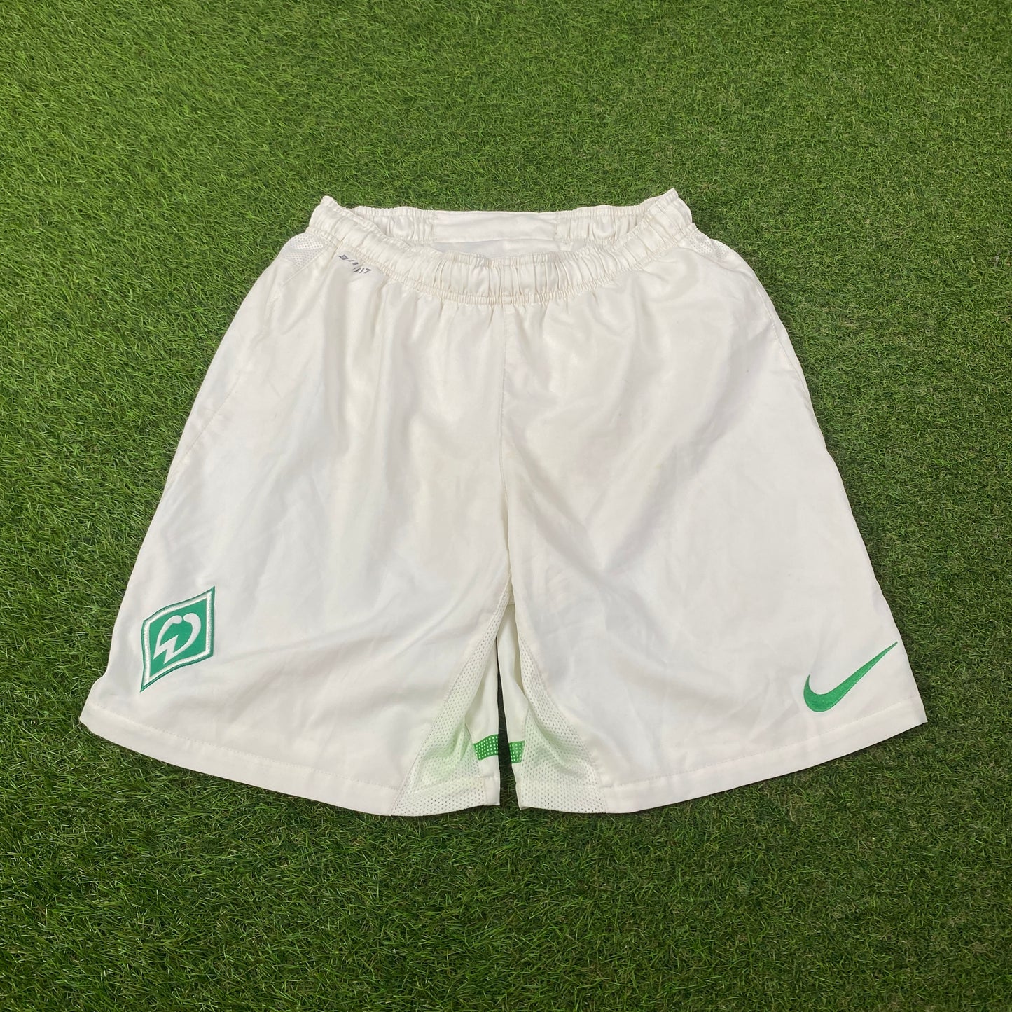 00s Nike Wolfsburg Football Shorts White Mediumr