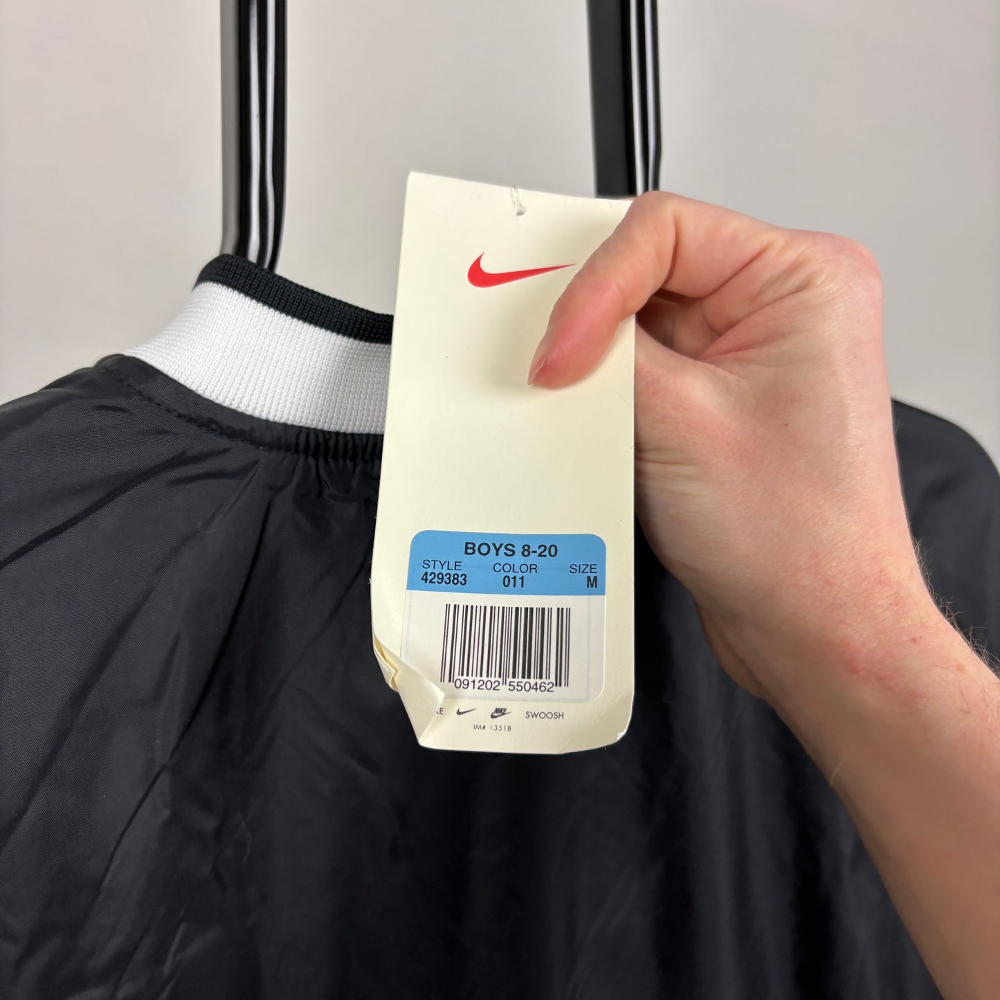 90s Nike Windbreaker Sweatshirt Black XS