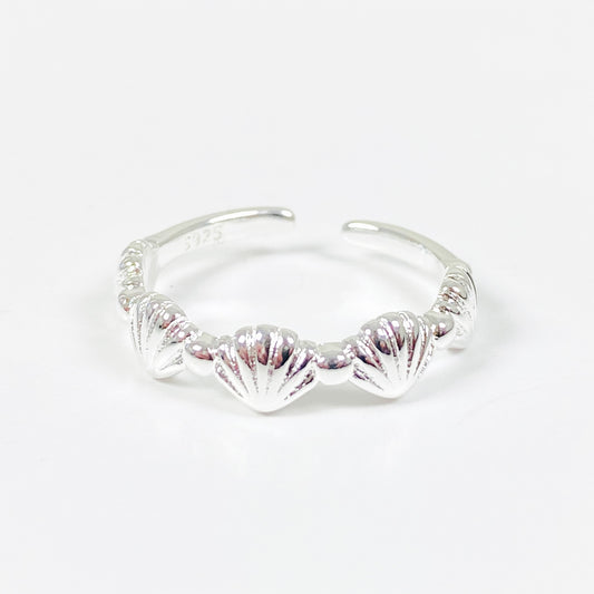 Retro Adjustable Shell Ring