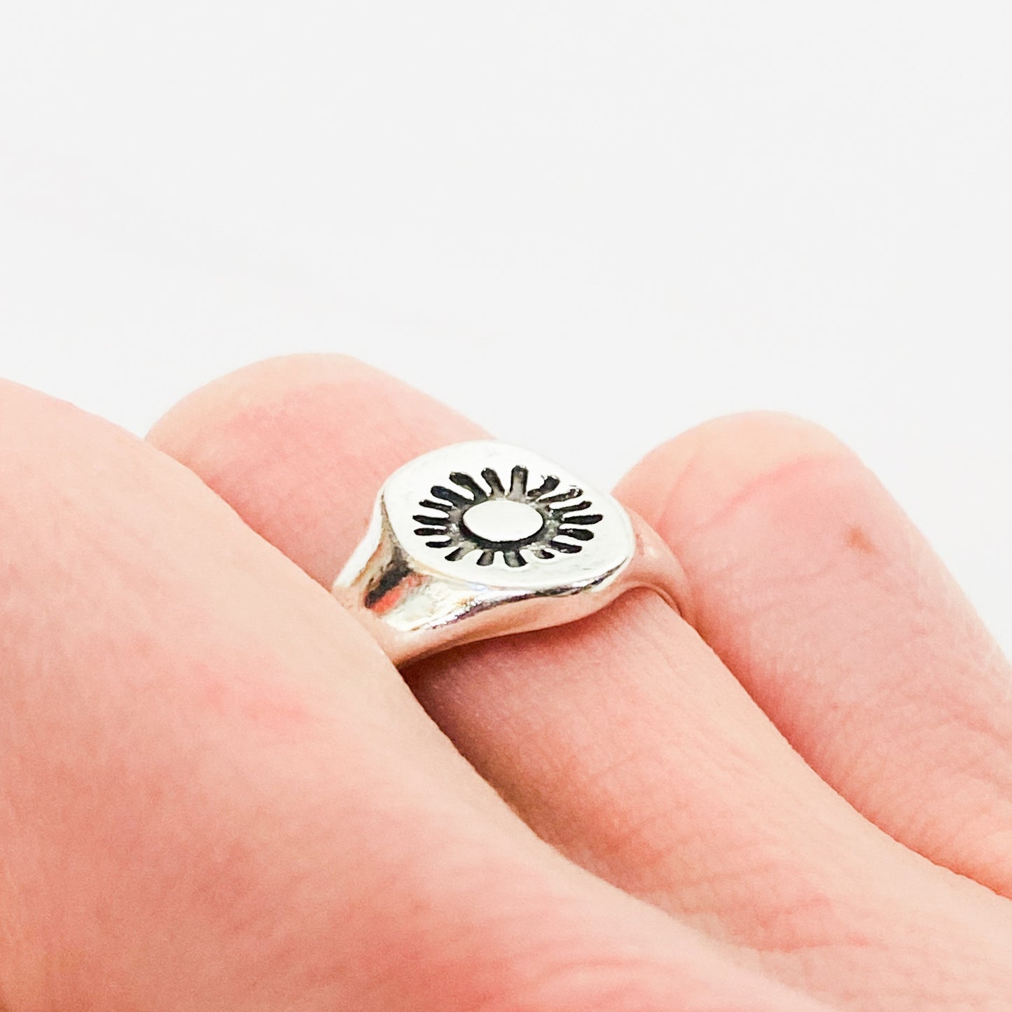 Retro Sun Pinky Ring Silver
