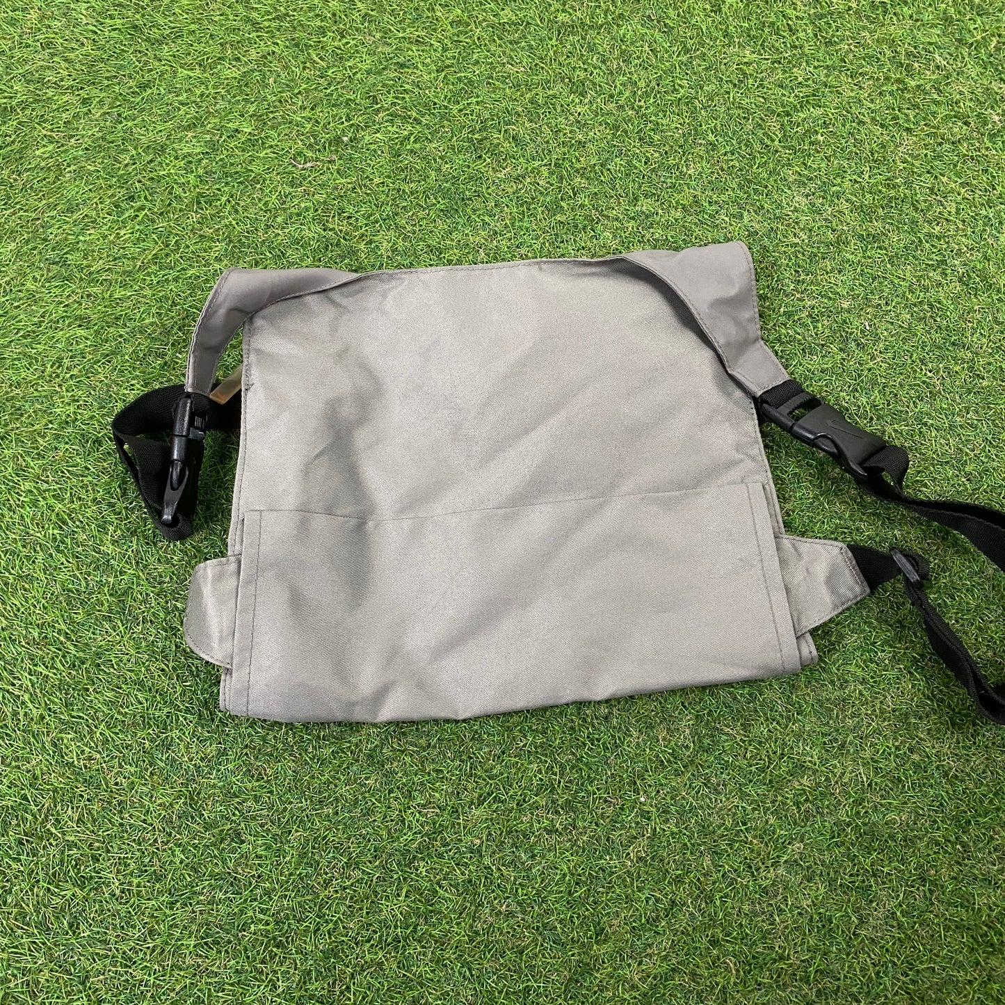 00s Nike Running Shoulder Bag Grey