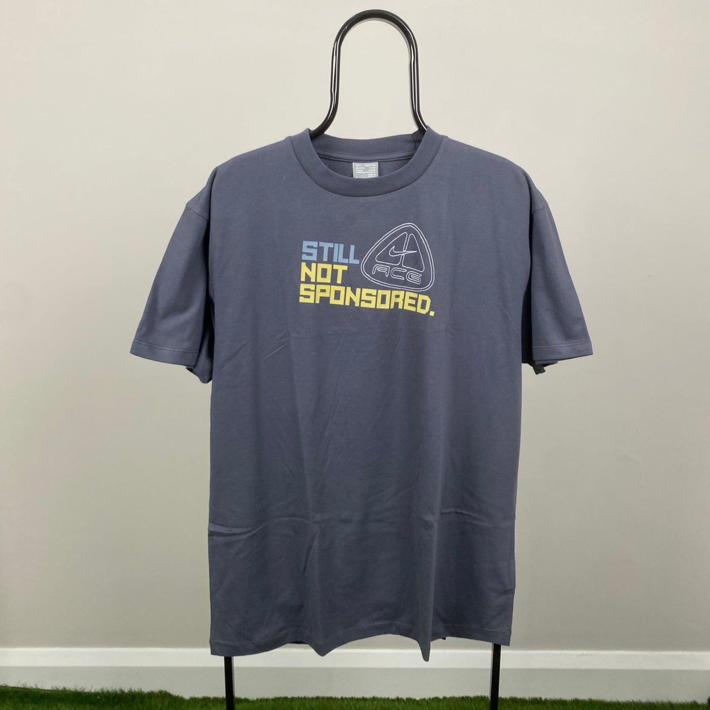 00s Nike ACG T-Shirt Grey Large