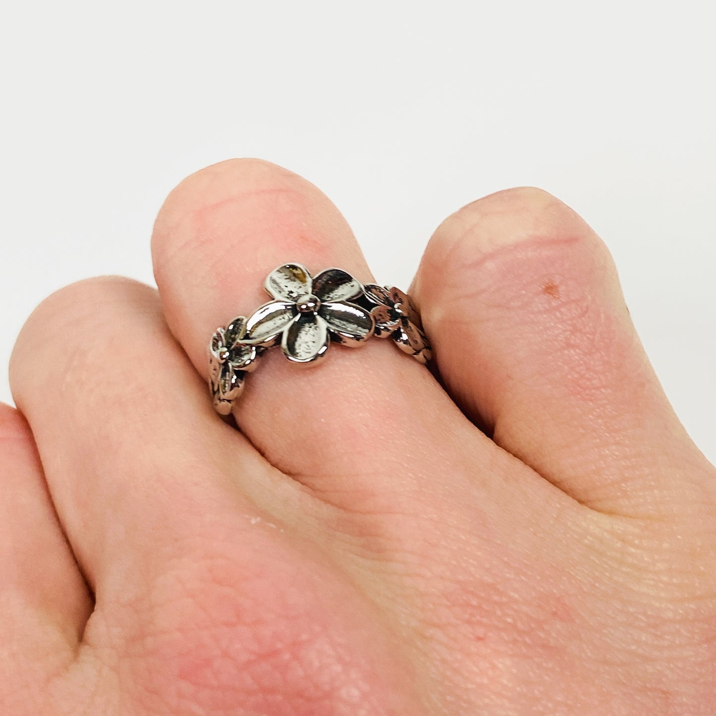 Retro Adjustable Flower Ring Silver