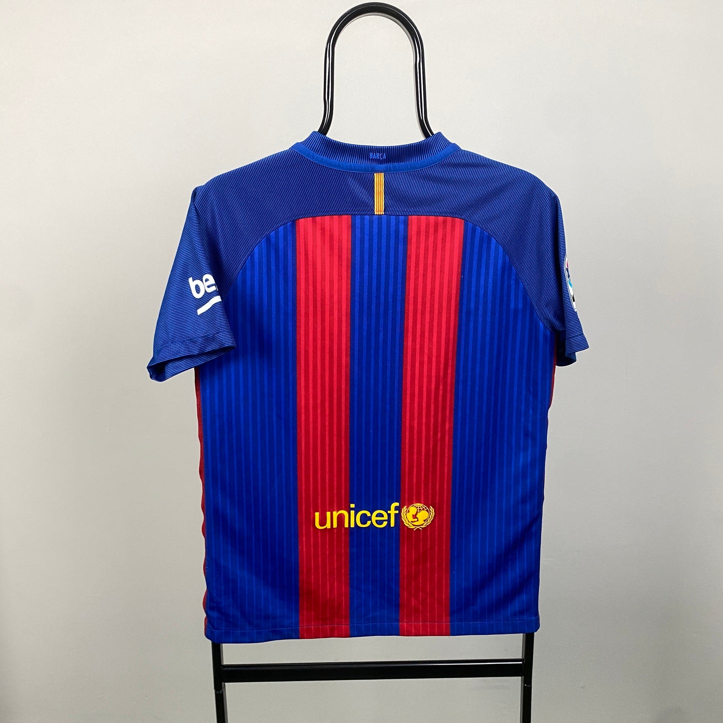 00s Nike Barcelona Football Shirt T-Shirt Blue Small / Kids XL
