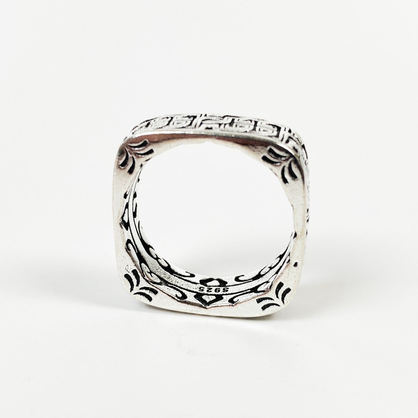 Retro Vintage Symbol Ring Silver