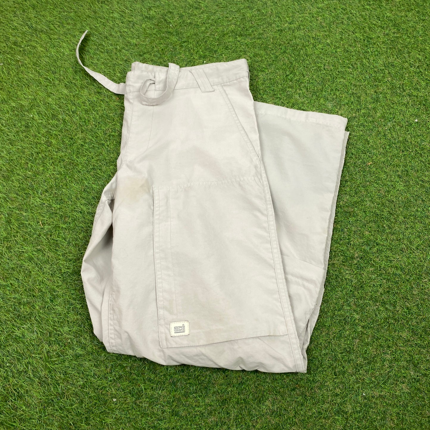 00s Nike ACG Zip Off Cargo Trousers Joggers Brown Small