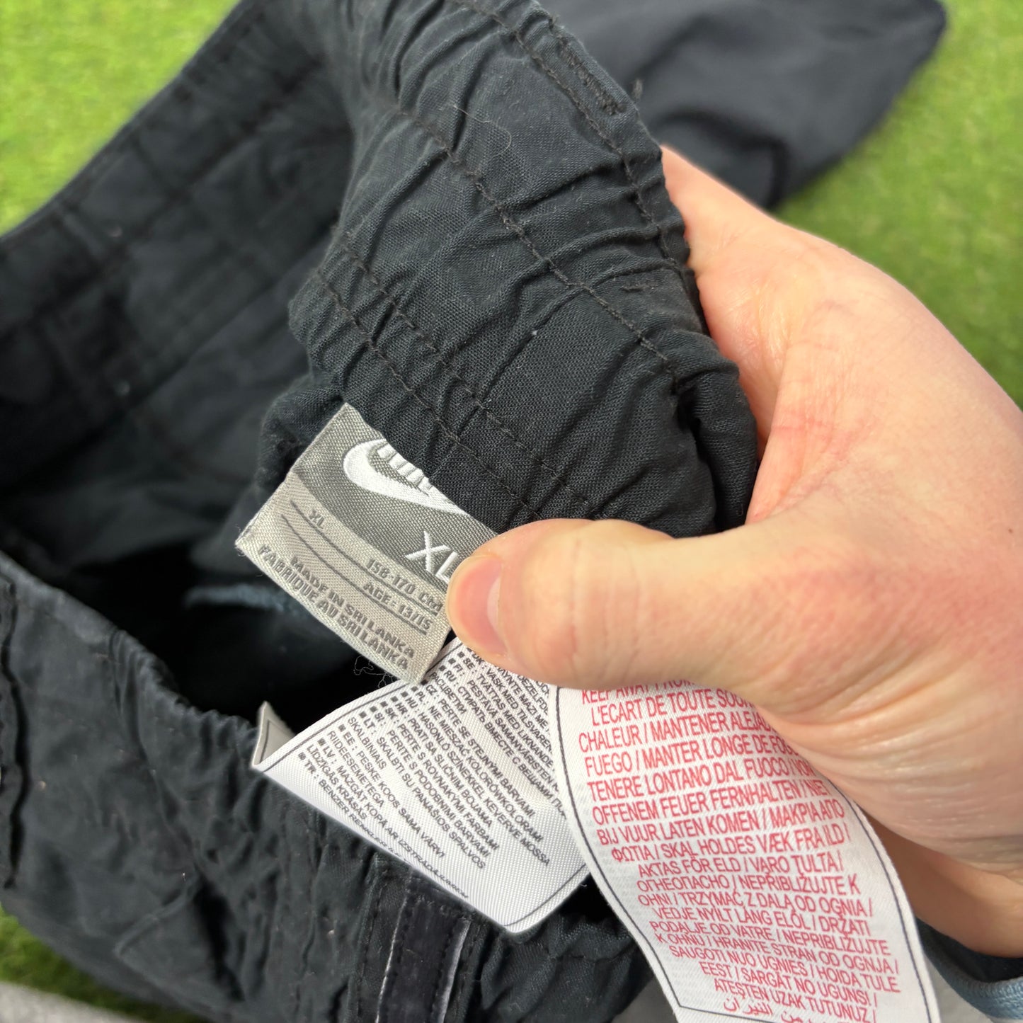 00s Nike Cargo Trousers Joggers Black Small