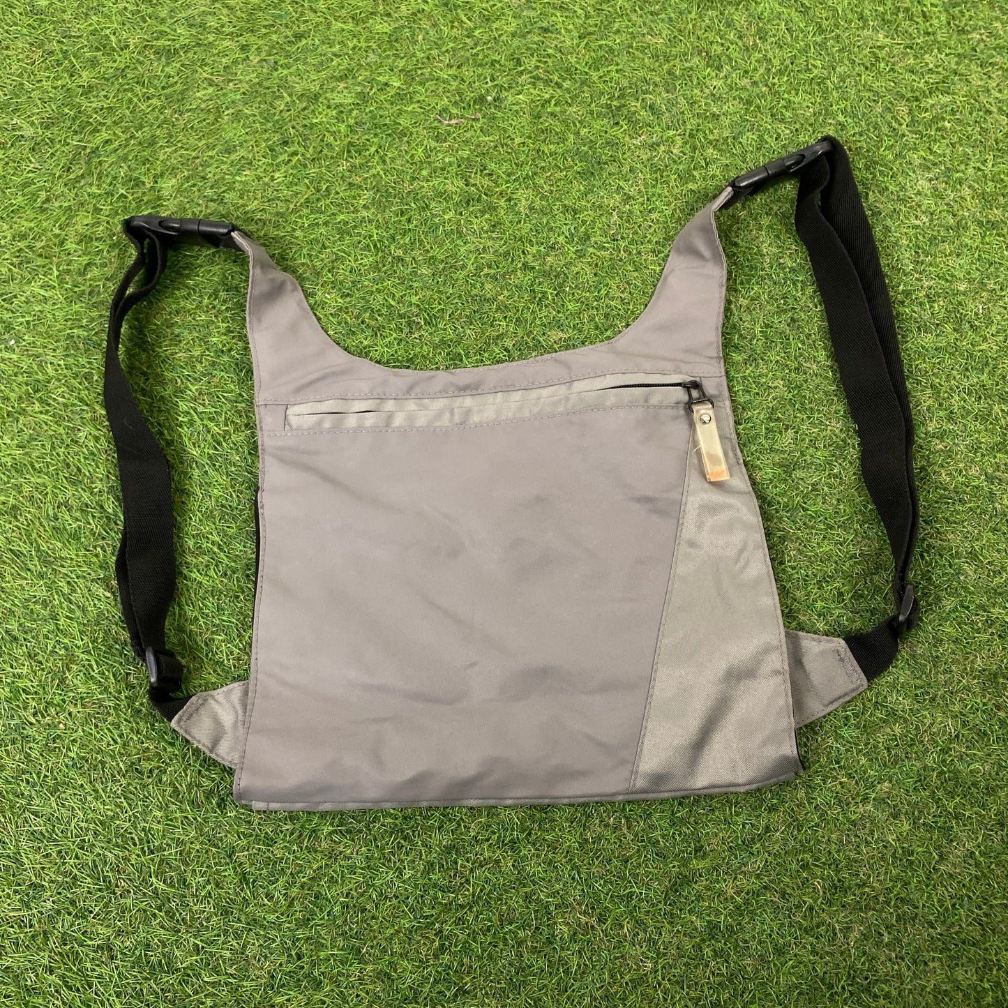 00s Nike Running Shoulder Bag Grey