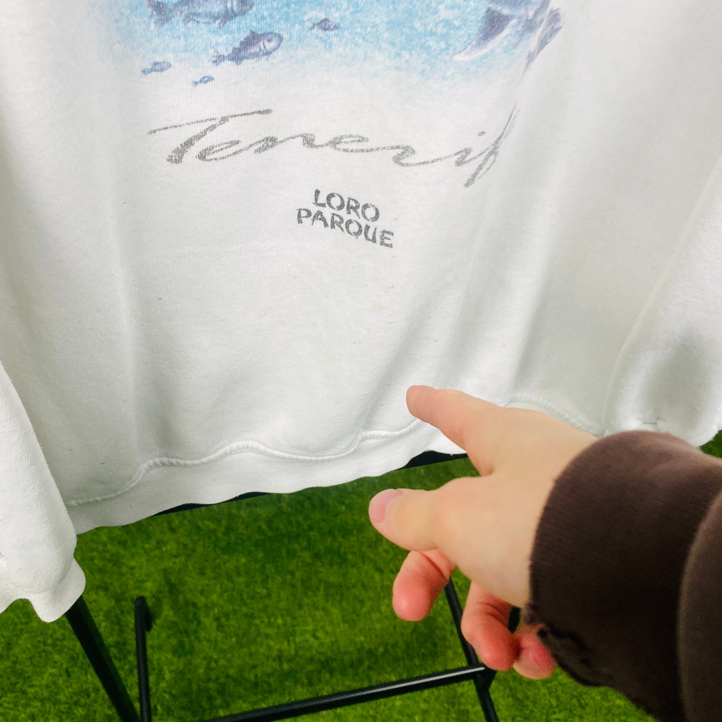 Retro Tenerife Dolphin Sweatshirt White Medium