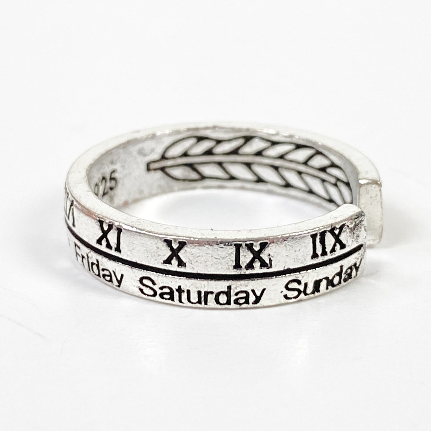 Retro Adjustable Calendar Ring Silver