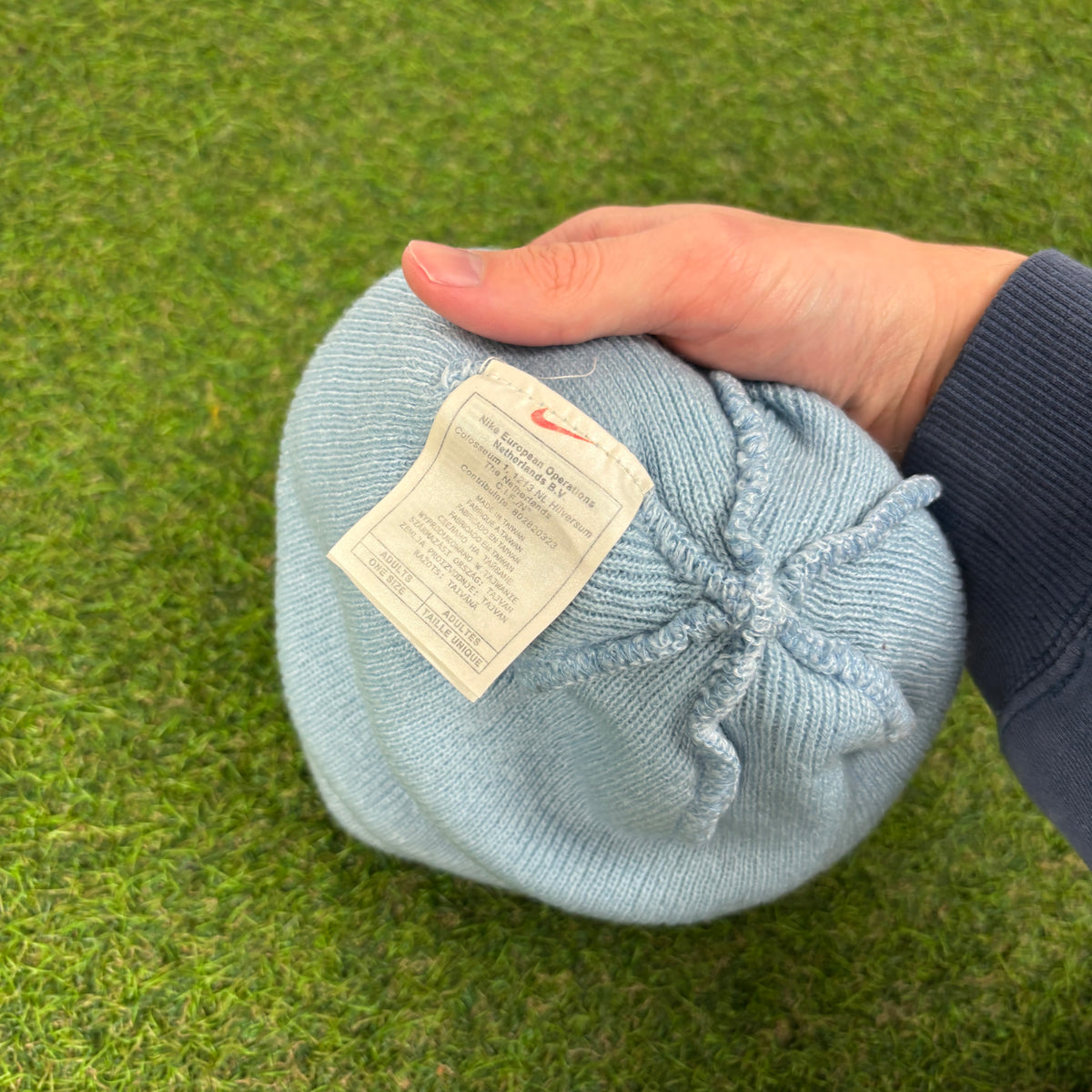 00s Nike Beanie Hat Baby Blue