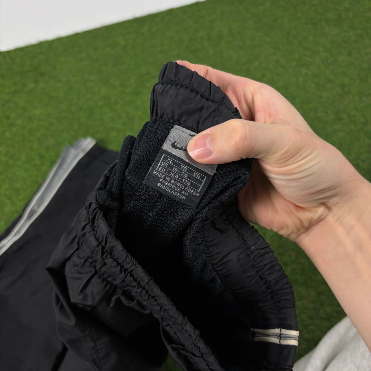 00s Nike Piping Joggers Black Small
