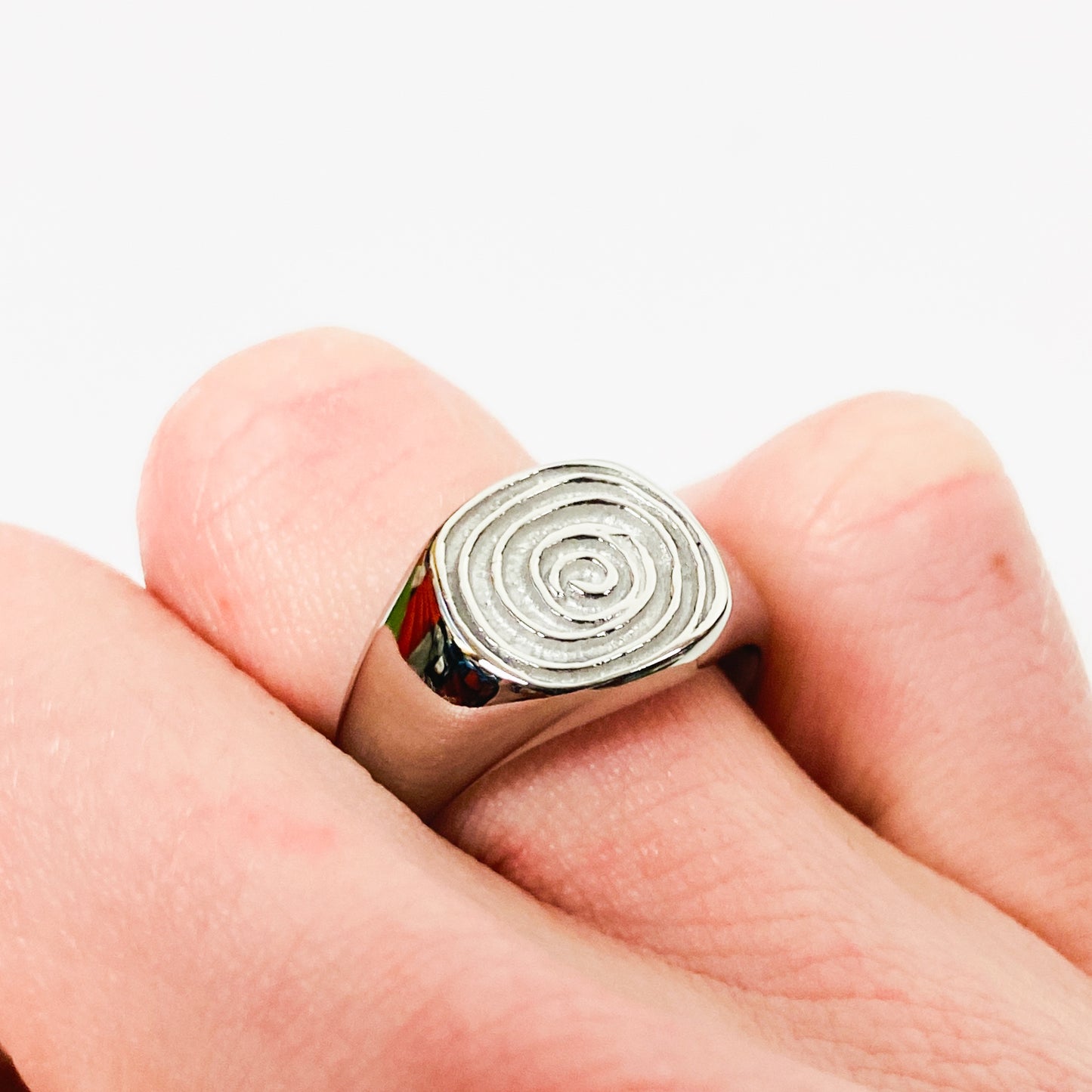 Swirl Signet Ring Silver