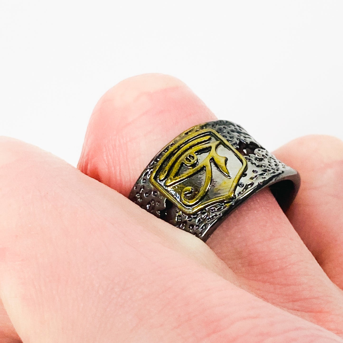 Retro Adjustable Eye Of Ra Ring Silver