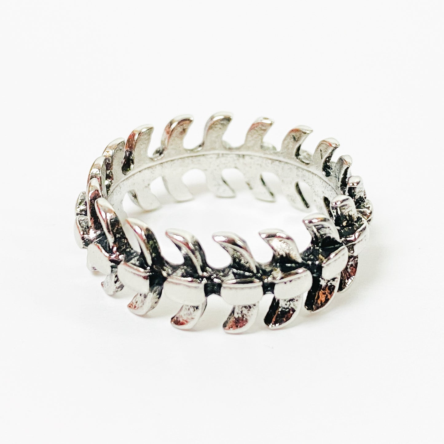 Retro Centipede Ring Silver