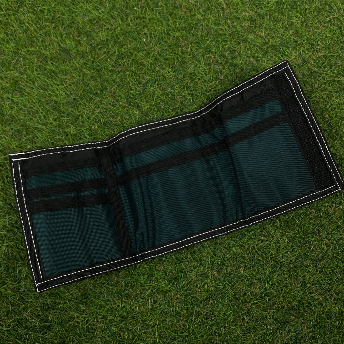 Retro Reebok Tri-Fold Wallet Card Holder Green