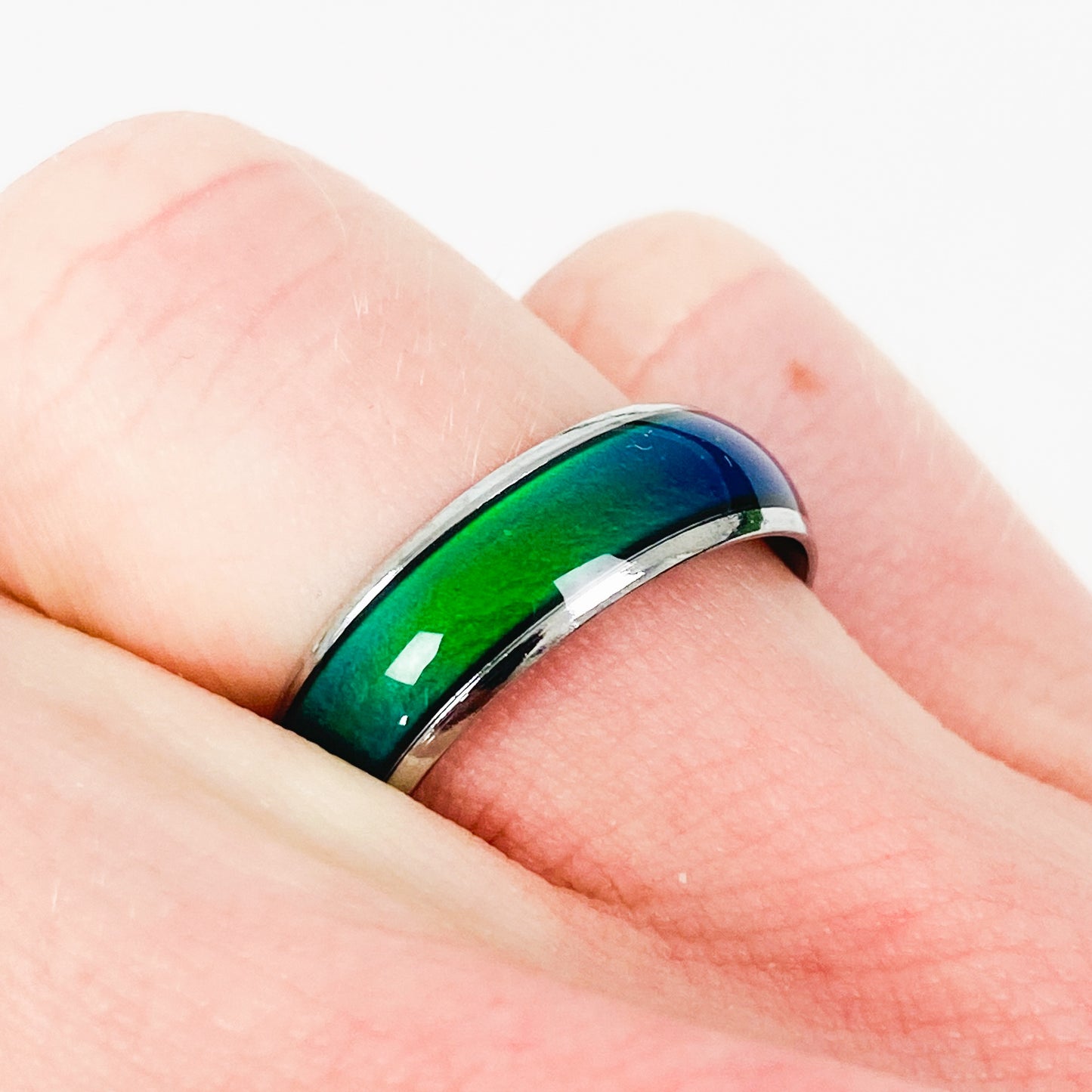 Vintage Colour Changing Band Ring