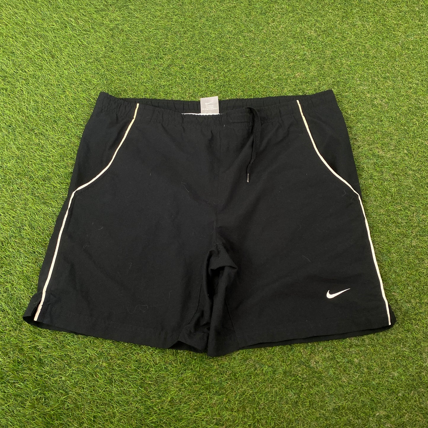 00s Nike Piping Shorts Black Small