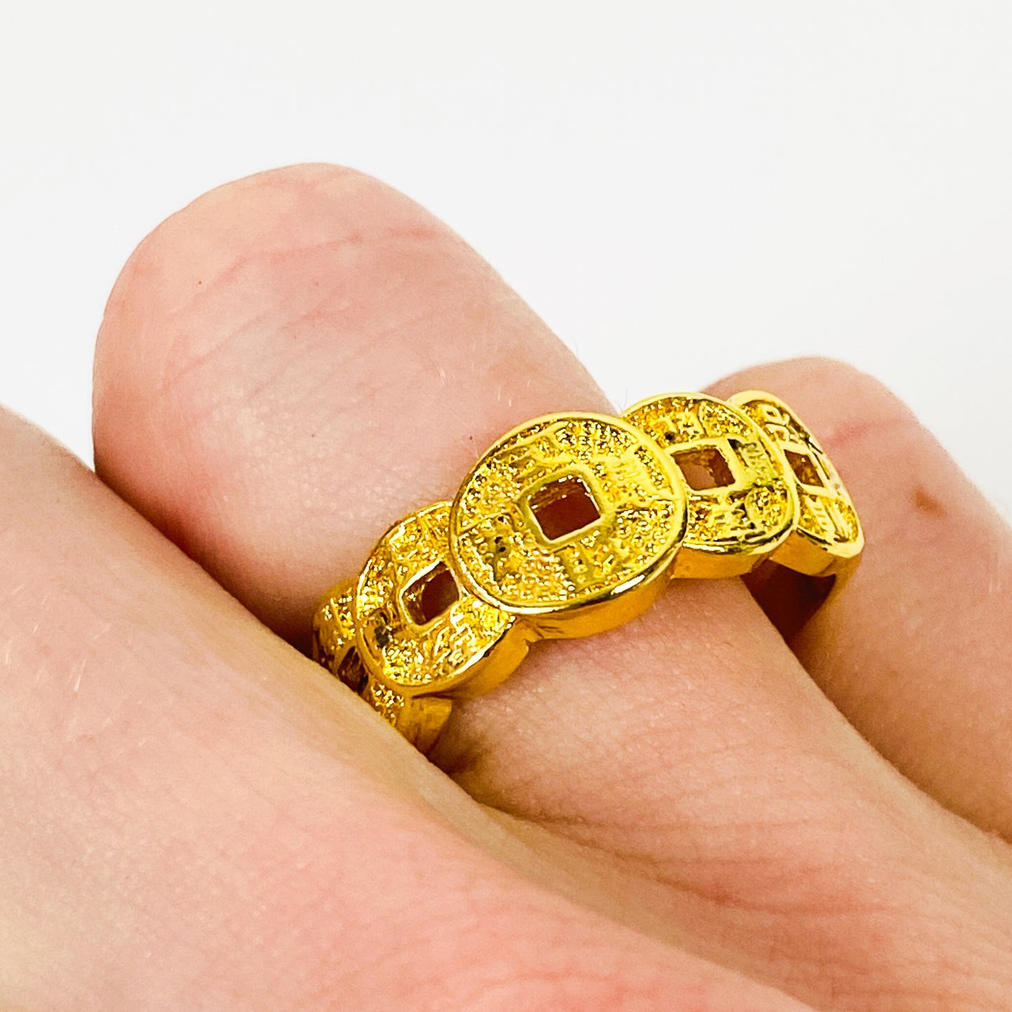 Retro Adjustable Token Ring Gold