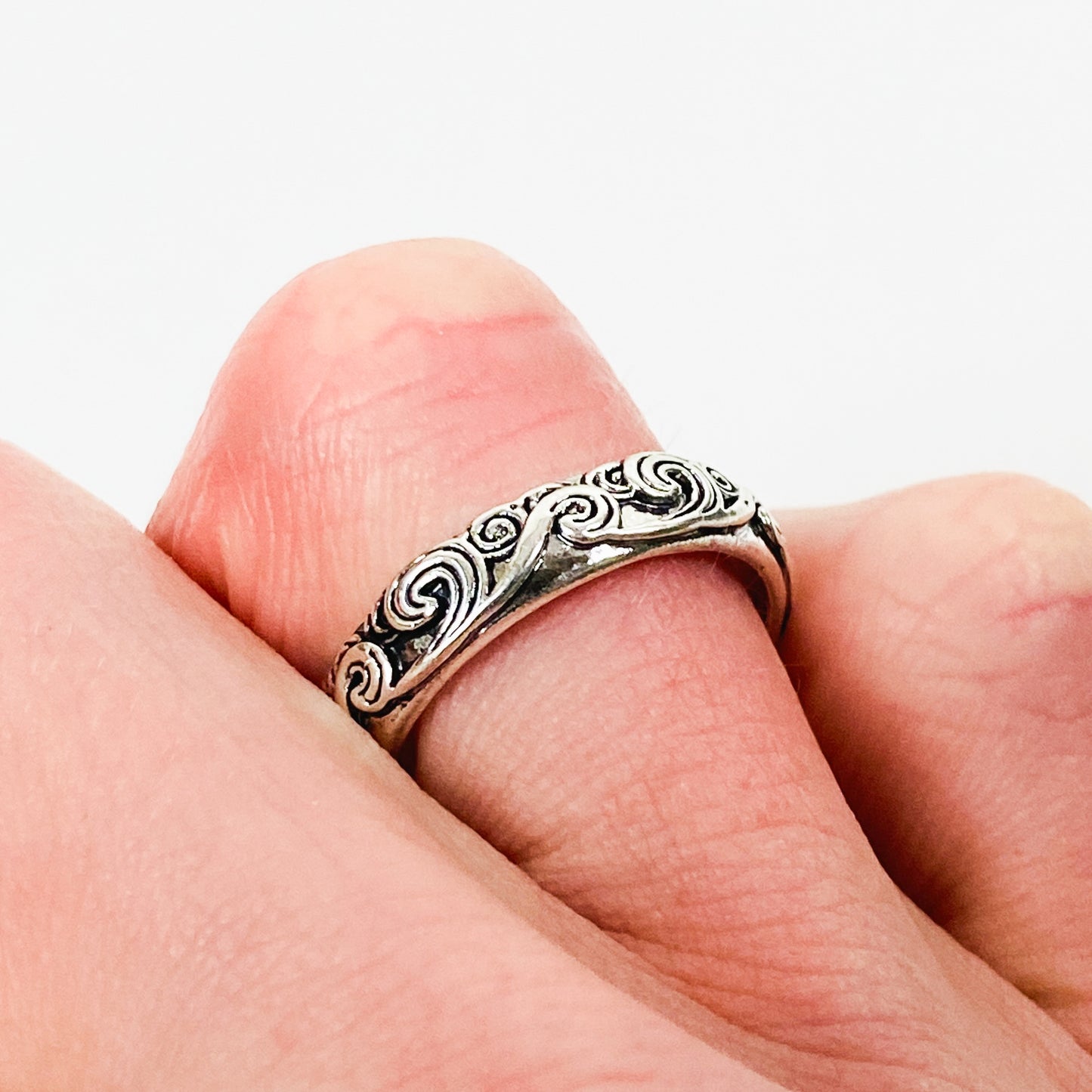 Retro Adjustable Wave Band Silver