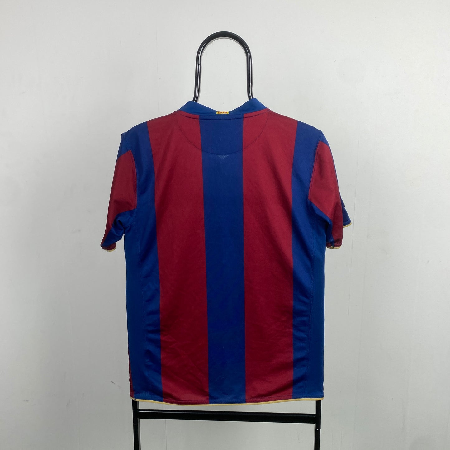 00s Nike Barcelona Football Shirt T-Shirt Red Small
