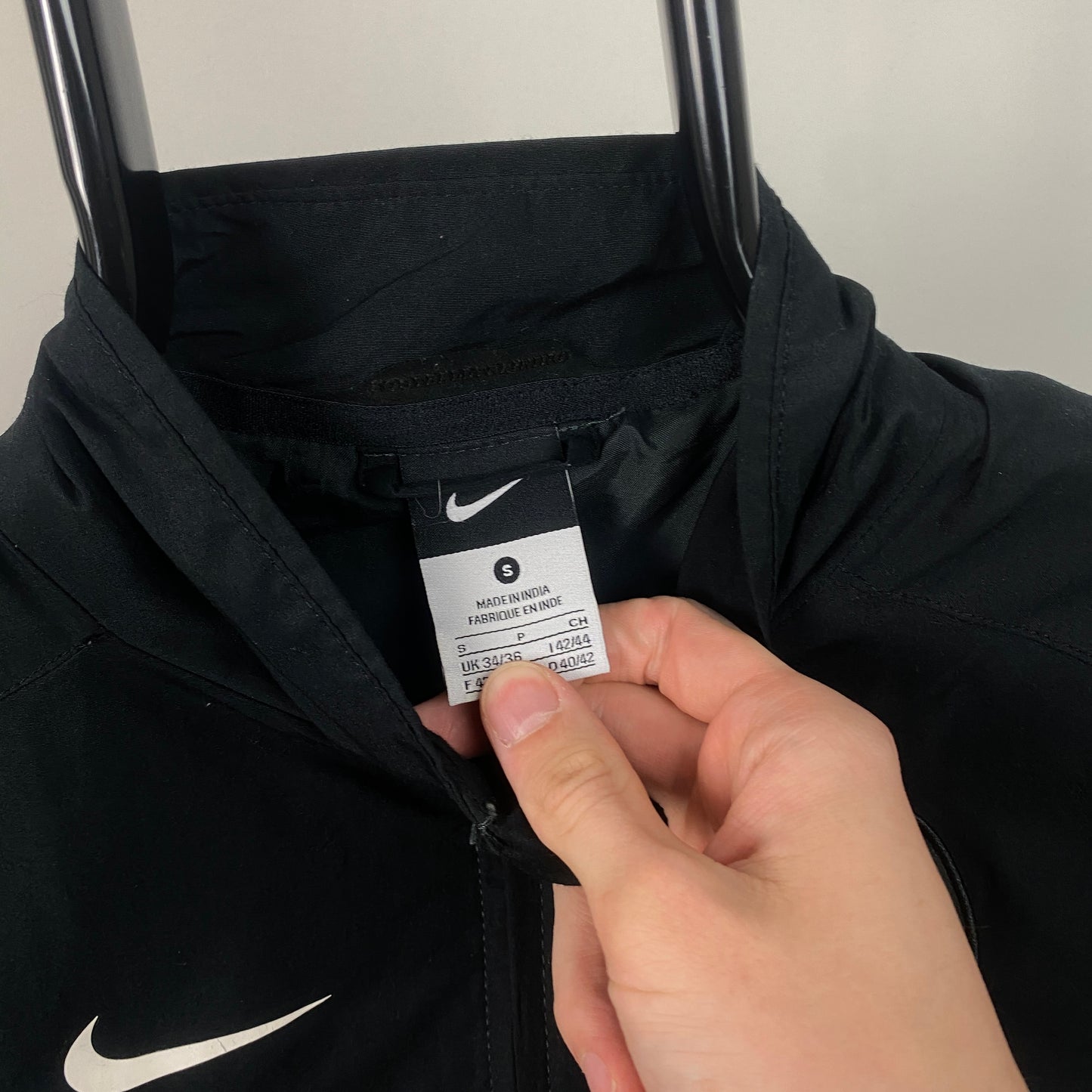 00s Nike Juventus Windbreaker Jacket Black Small