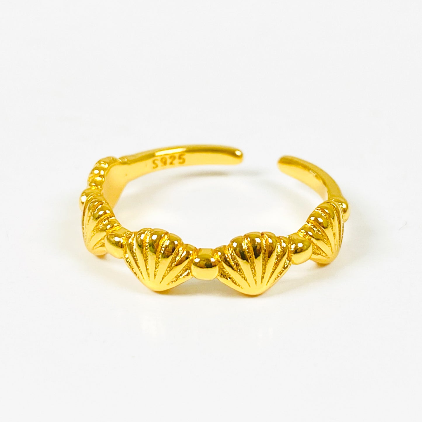 Retro Adjustable Shell Ring