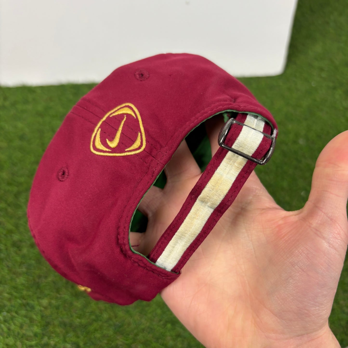 00s Nike Portugal Hat Red