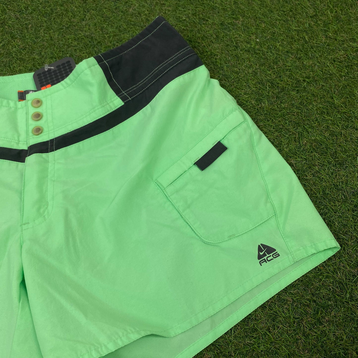 00s Nike ACG Swim Shorts Green Large