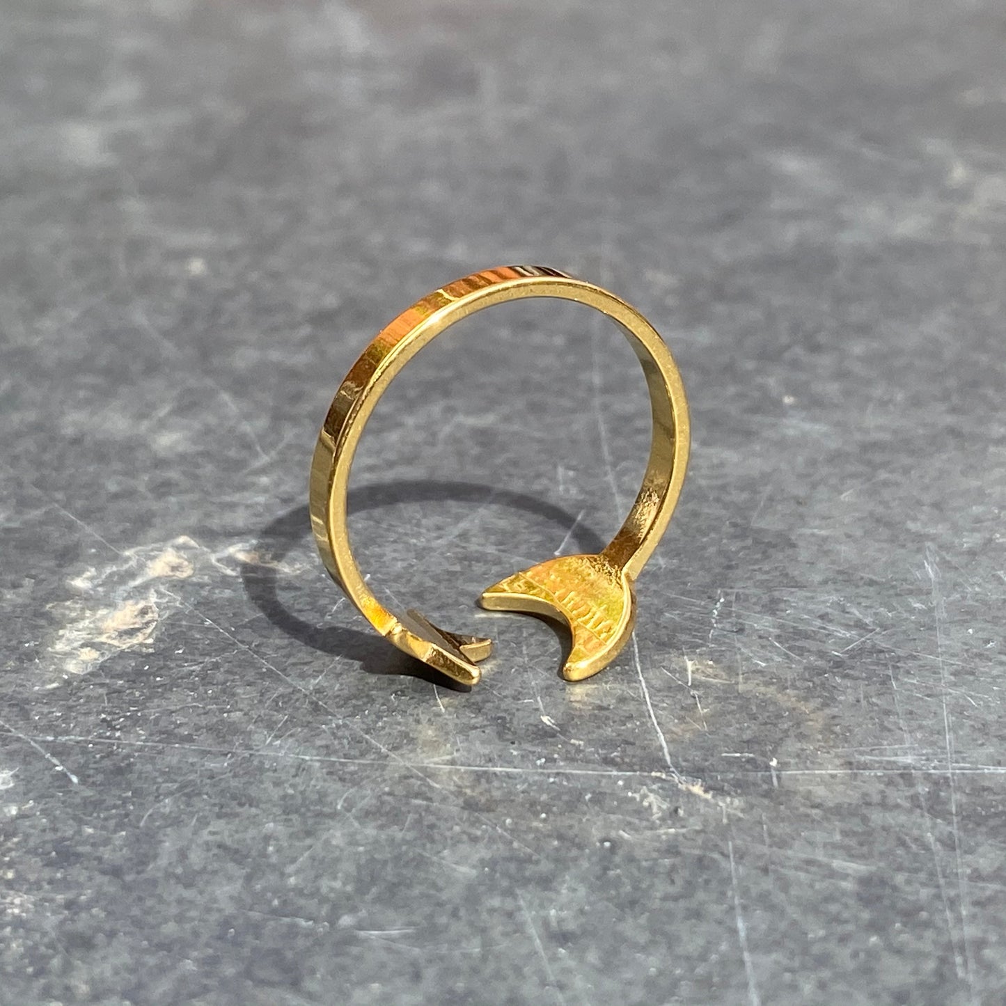 Adjustable Star & Moon Ring Gold
