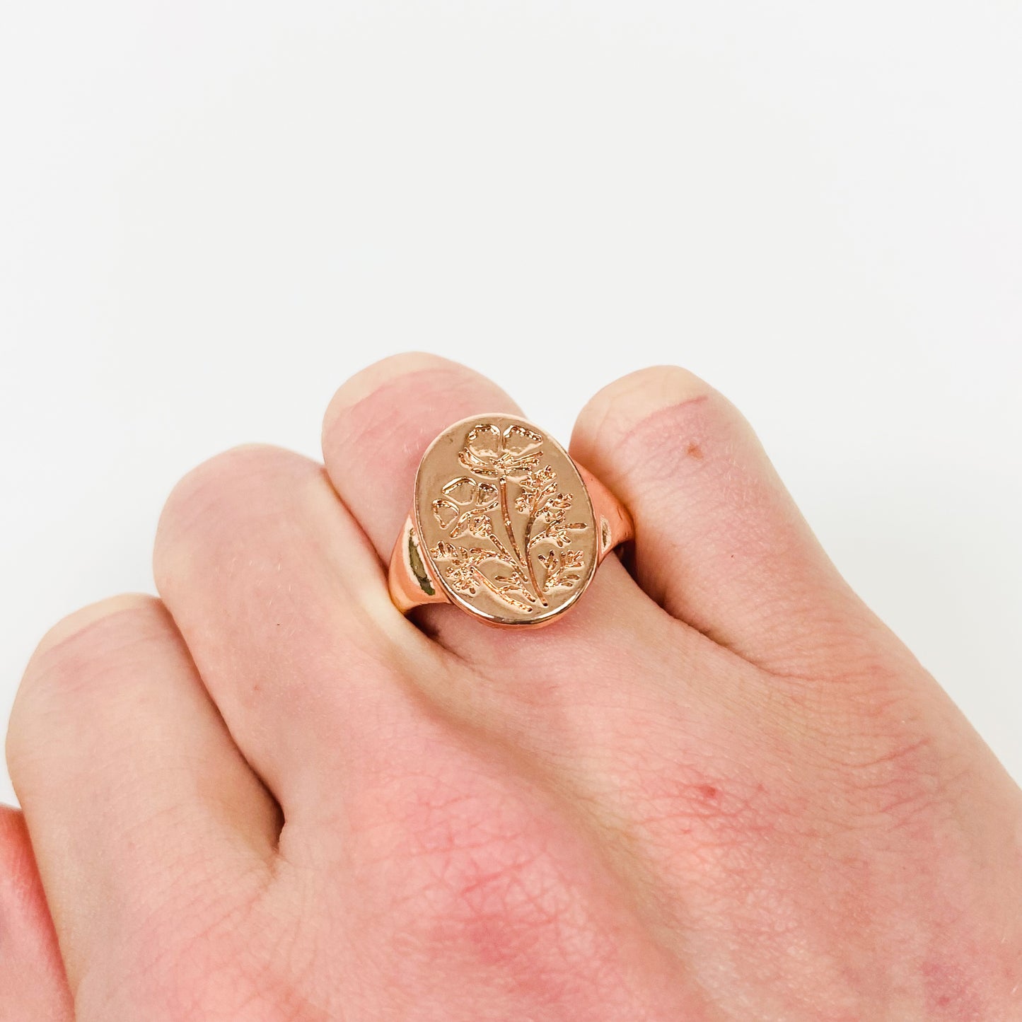 Vintage Flower Signet Ring Rose Gold