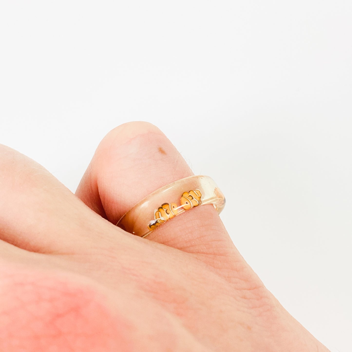 Vintage Retro Fish Resin Ring White