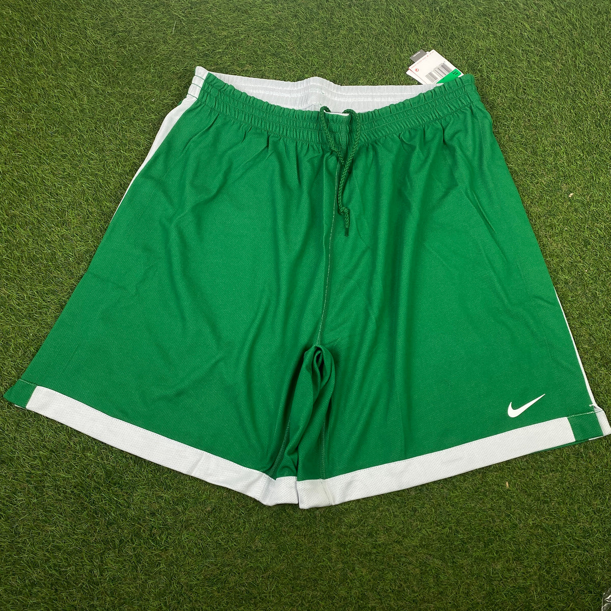 Green nike store basketball shorts