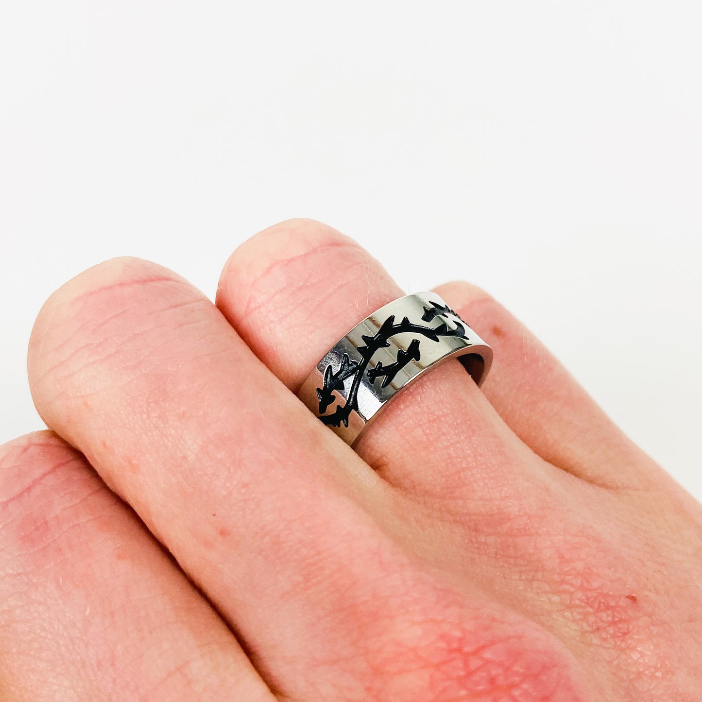 Retro Thistle Ring Silver