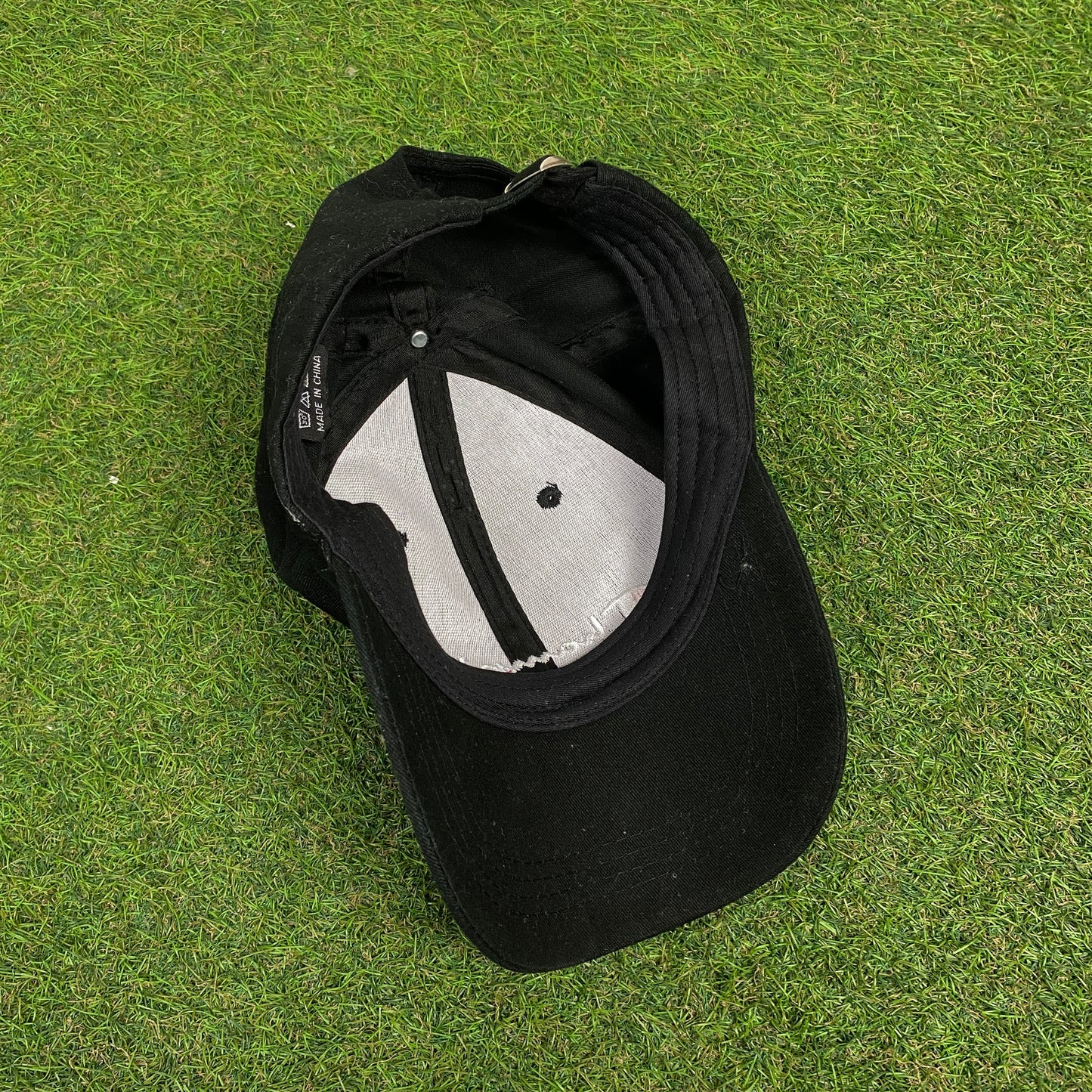Retro Champion Hat Black