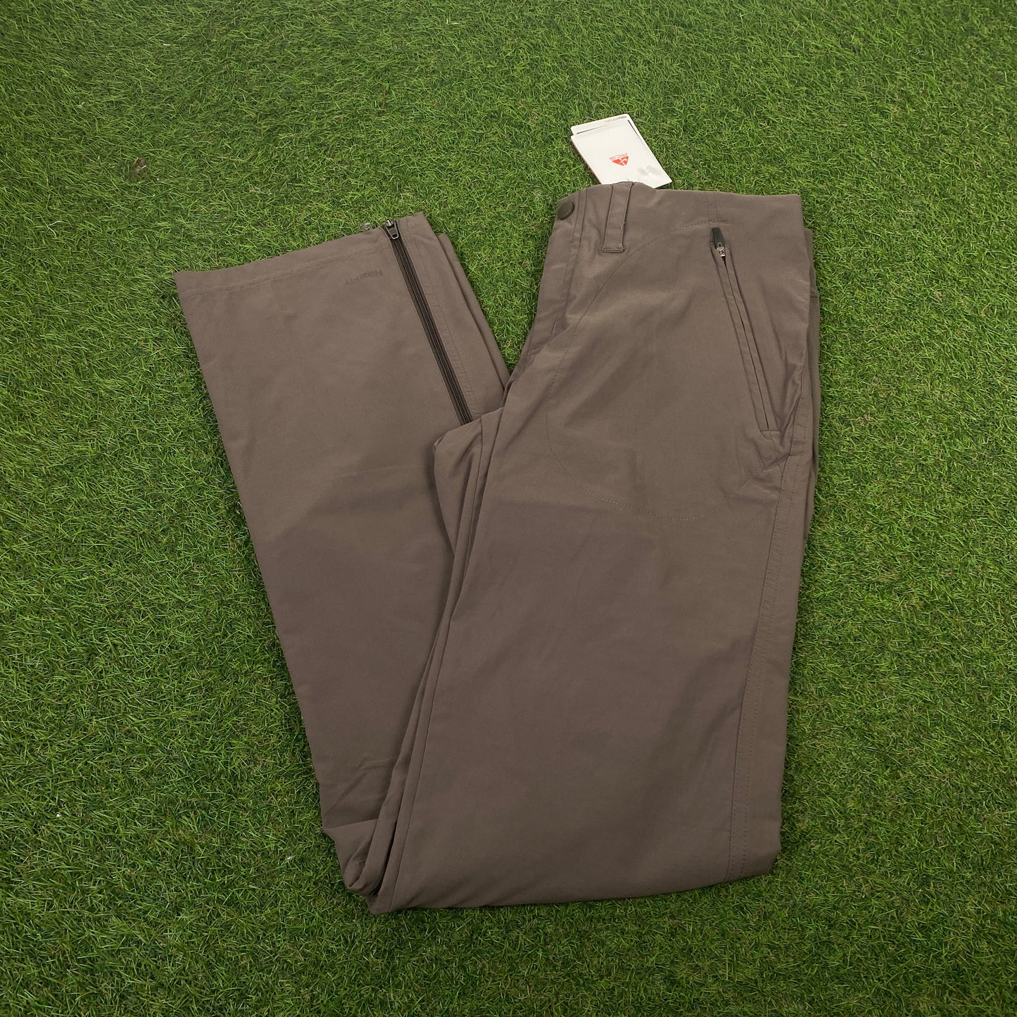 00s Nike ACG Cargo Trousers Joggers Brown Small